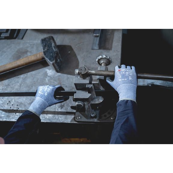 Перчатки для защиты от порезов W-320, LEVEL D, покрытие нитрил, пара, р.9 WURTH (0899403669)(1шт) 0899403669 фото